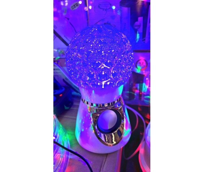 Glob LED cu proiectie de lumini disco si boxa bluetooth, cu telecomanda