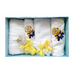 Trusou botez personalizat baieti cu Minion - set complet biserica TB99155