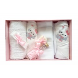Trusou botez feite cu Hello Kitty - set complet biserica TB99159