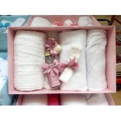 Trusou botez personalizat pentru fetite si baieti - set complet biserica TB866