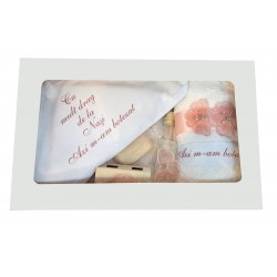 Trusou botez roz prafuit, cu fluturasi, set complet pentru biserica - HPY05