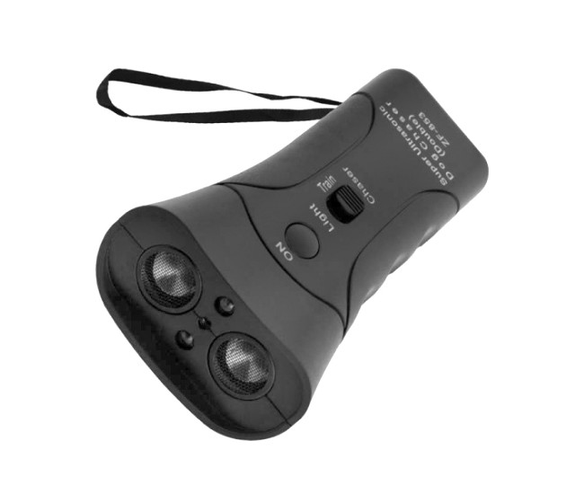 Aparat cu ultrasunete dublu sonic pentru alungarea cainilor agresivi - MT651E Aparat cu ultrasunete dublu sonic pentru alungarea cainilor agresivi - MT651E