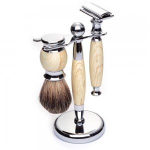 Set barber YOSHIMOTO A Gentleman's Tale cu aparat de ras clasic, stand si pamatuf, galben - RST037