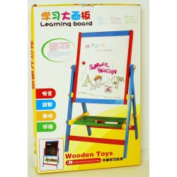 Tabla lemn pentru desenat - o jucarie creativa pentru dezvoltarea capacitatilor