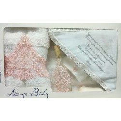 Trusou Botez alb cu broderie roz pentru fetite - set complet pentru biserica TRB504