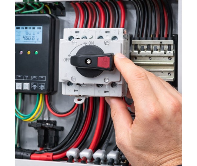 Intrerupator DC Fotovoltaic 4 Poli 1500V 32A PV Switch Disconnector