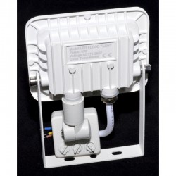 Proiector Slim cu Led SMD si Senzor 220V / 10W Proiector Slim cu Led SMD si Senzor 220V / 10W