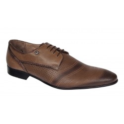Pantofi barbati eleganti din piele naturala cu perforatii - Marimea 44 - 730NIS Pantofi barbati eleganti din piele naturala cu perforatii - Marimea 44 - 730NIS