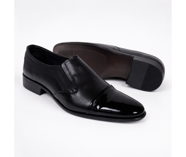 Pantofi bărbați negri din piele naturala, fără șiret, cu vârf lăcuit și design elegant – 818MODN
