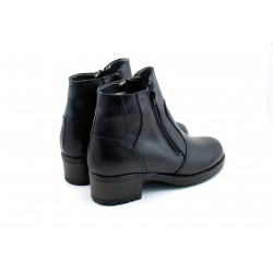 Ghete dama imblanite, din piele naturala, negre, G2NFER