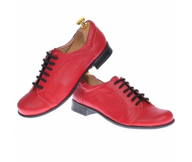 Oferta marimea 39 -  Pantofi dama, model casual din piele naturala, rosii - LP53RED