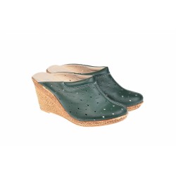 Saboti de vara, din piele naturala, cu perforatii - Cod TEAVERDE
