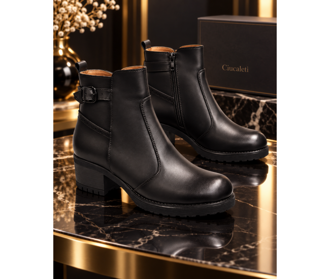 Ghete dama din piele naturala negre cu fermoar imblanite Maia - GD680N