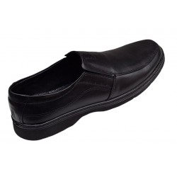 Pantofi barbati casual din piele naturala pe calapod lat Negru GKR1XN