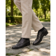 Pantofi bărbați negri din piele naturală, cu șiret și inserții texturate – eleganți și rafinați GKR218N