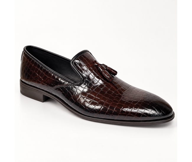 Mocasini barbati eleganti maro inchis din piele naturala matritata lacuita cu ciucuri GKR220MCR