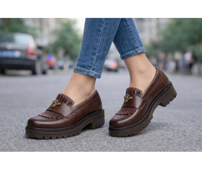Pantofi dama maro cognac piele naturala cu talpa groasa si accesoriu albina