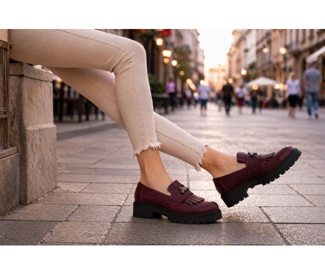Pantofi dama bordeaux piele naturala cu talpa groasa si accesoriu albina