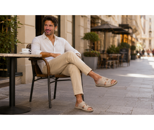 Papuci barbatesti bej din piele naturala – confort de vara cu stil relaxat si aspect premium GKR74BEJ