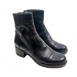 Oferta marimea 36, 37, 40 - Ghete dama din piele naturala, cu fermoar - Negru (imblanite) - LGNADIAN Oferta marimea 36, 37, 40 - Ghete dama din piele naturala, cu fermoar - Negru (imblanite) - LGNADIAN
