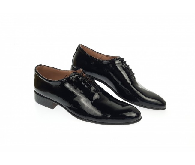 Oferta marimea 41 -Pantofi  barbati eleganti negri din piele naturala lacuita - LMOD1NLAC