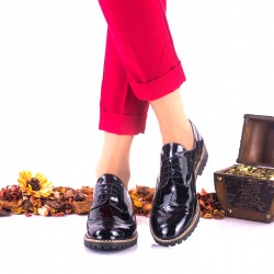 Oferta marimea 40 -  Pantofi dama casual din piele naturala lacuita cu siret - LNA239NL Oferta marimea 40 -  Pantofi dama casual din piele naturala lacuita cu siret - LNA239NL