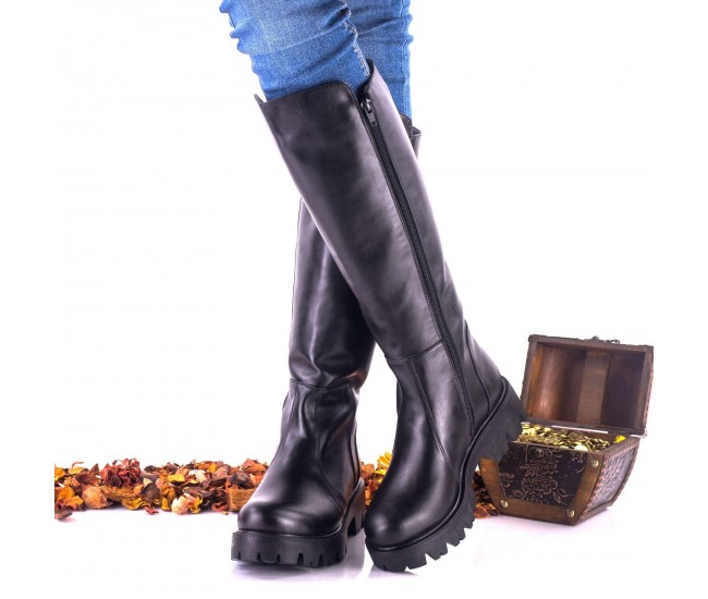 Oferta marimea 38, 39 - Cizme dama inalte din piele naturala, negre -  LNA290NP