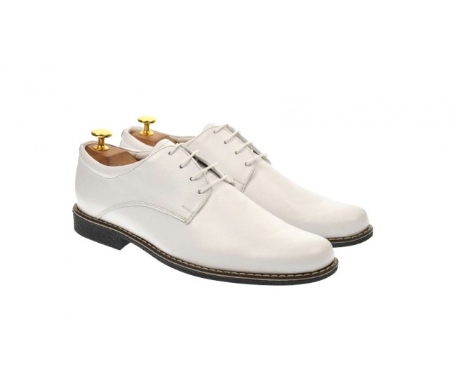 Oferta marimea 41 - Pantofi barbati, eleganti, albi, din piele naturala - LPAABOX