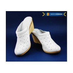 OFERTA  marimea 38 -   Saboti albi, de vara, din piele naturala, cu perforatii - LTEAALB