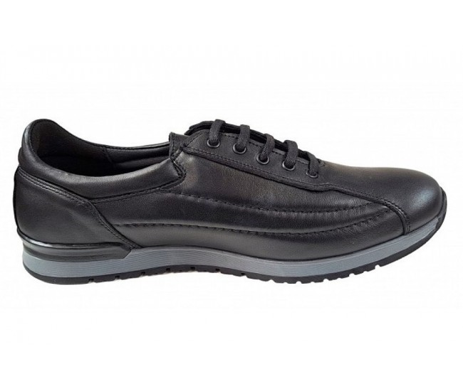 Oferta Marimea 40 Pantofi barbati sport din piele naturala - Model Luis Negru