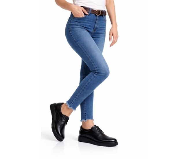 Oferta 35 si 39 -Pantofi dama din piele naturala negri – casual, talpa confort, design modern urban P102N2