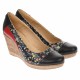 Pantofi dama, casual, din piele naturala, negri cu imprimeu floral, platforme de 7 cm - MARA P3550NFLOR Pantofi dama, casual, din piele naturala, negri cu imprimeu floral, platforme de 7 cm - MARA P3550NFLOR