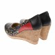 Pantofi dama, casual, din piele naturala, negri cu imprimeu floral, platforme de 7 cm - MARA P3550NFLOR Pantofi dama, casual, din piele naturala, negri cu imprimeu floral, platforme de 7 cm - MARA P3550NFLOR