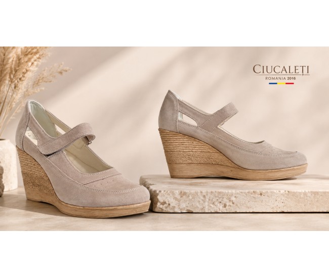 Marimea 37 Pantofi dama cu platforma din piele naturala intoarsa Bej P9154BV