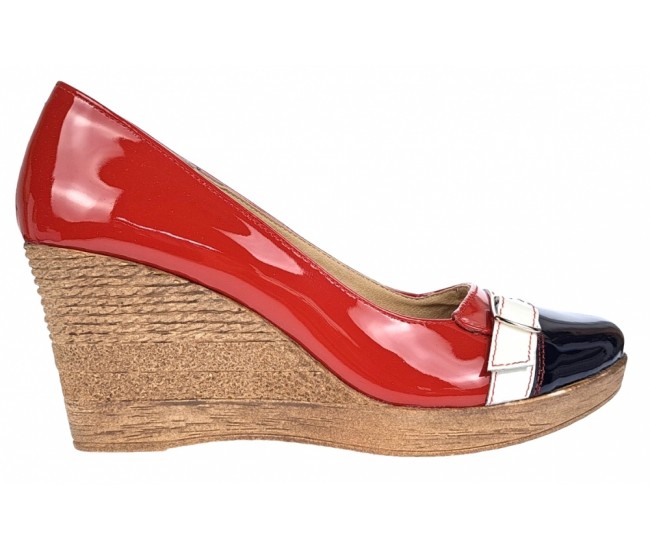 Pantofi dama piele naturala  lacuita cu platforme de 7 cm - PTEANAR