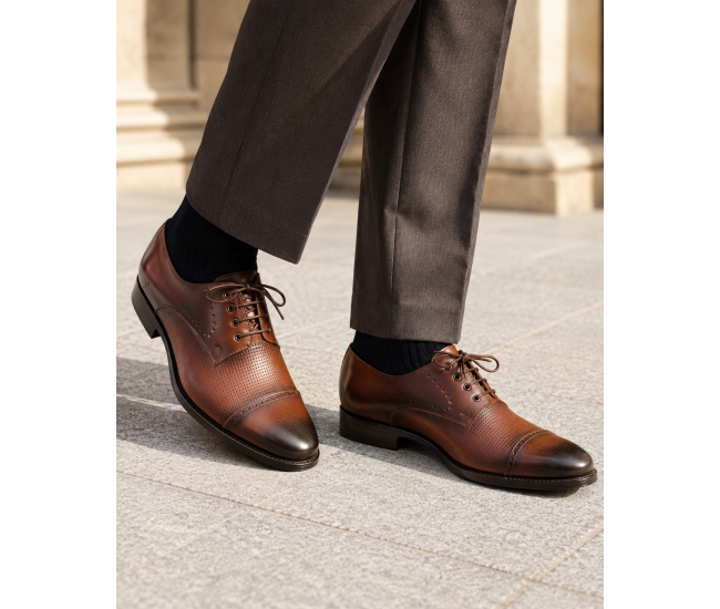 Pantofi barbati maro din piele naturala, eleganti si perforati – stil rafinat, confort Office RSY479M