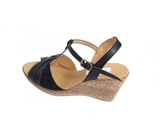 Sandale dama din piele naturala cu platforme de 7 cm - Model negru S61NCOL