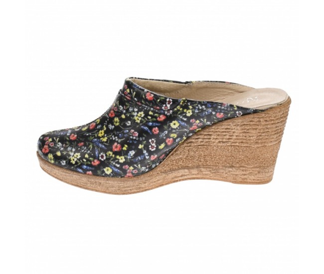 Saboti dama, negri, cu imprimeu floral, din piele naturala, cu platforme de 7 cm - TEA19FLOR Saboti dama, negri, cu imprimeu floral, din piele naturala, cu platforme de 7 cm - TEA19FLOR