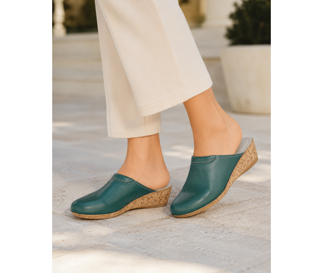 Saboti damă verzi din piele naturală, cu talpă tip pană și design slip-on comod – TEA5V