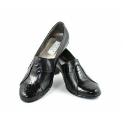 Pantofi dama decupati, din piele naturala - PHP37NEGRULACBOX