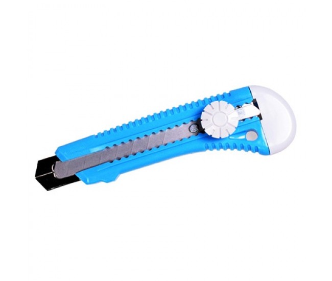 CUTTER PLASTIC 18MM CU SINA METALICA SI SURUB CUTTER PLASTIC 18MM CU SINA METALICA SI SURUB