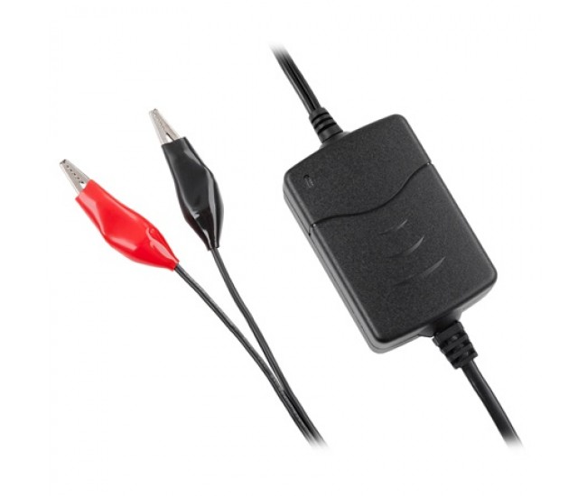 INCARCATOR ACUMULATORI PLUMB 12V {MAX 7AH} 