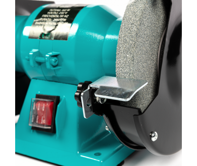 Polizor de banc 150w 6 md 3215 Polizor de banc 150w 6 md 3215