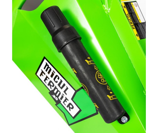Tocator de crengi micul fermier, motor benzina 7 cp, 100 mm diametru maxim de taiere, pentru rumegus
